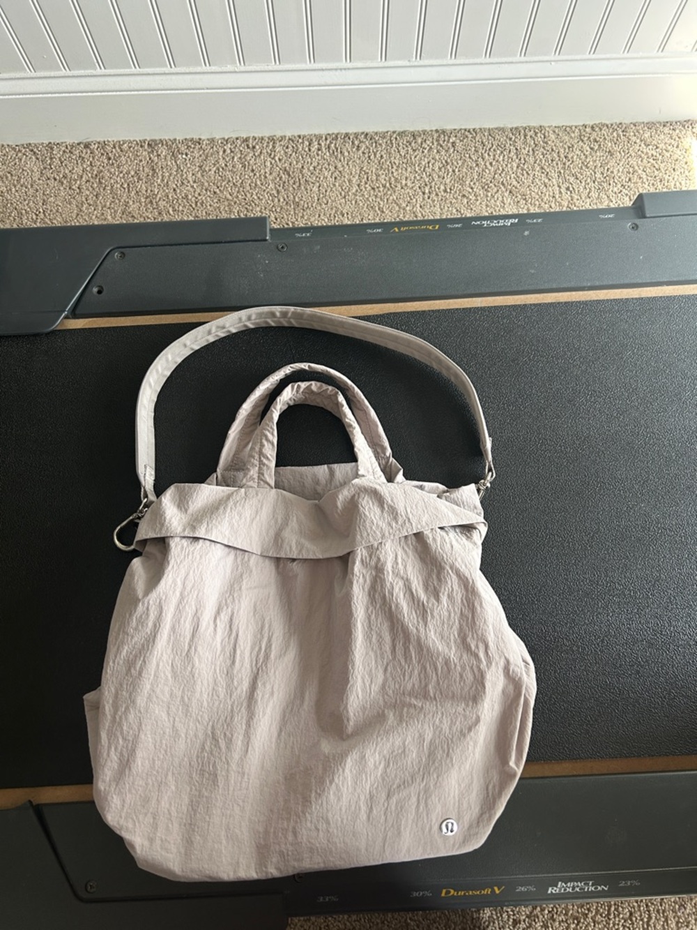 lululemon athletica on my level 19L light purple / pink